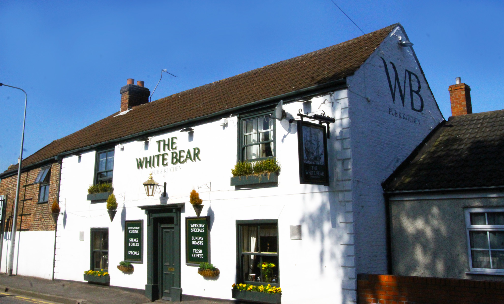 The White Bear Pub | Epworth, Doncaster